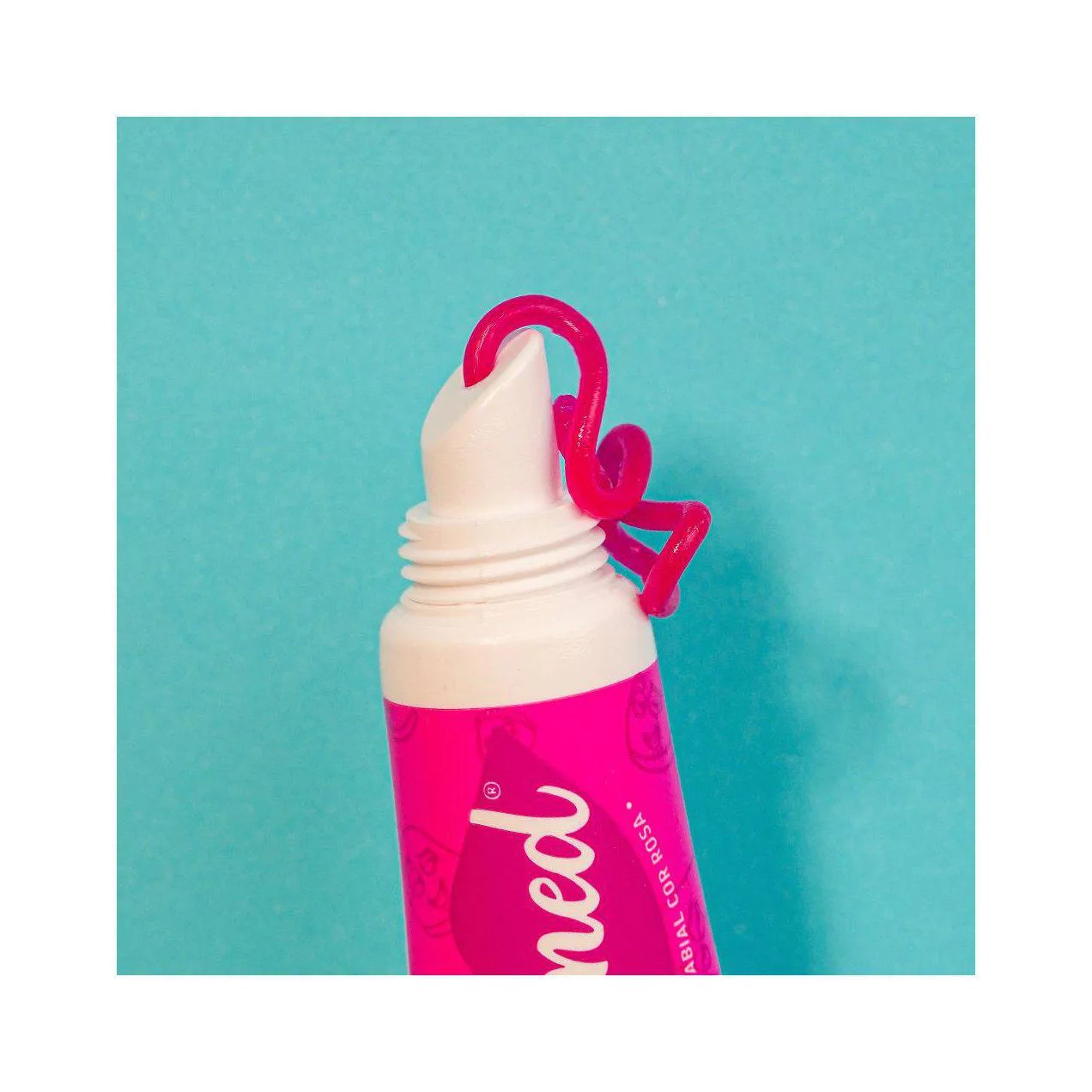 Hidratante Labial Carmed Fini Beijos com Cor Efeito Gloss 10g